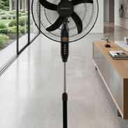 Ventilador de Pedestal de 18" - Img 55865879