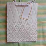 Bolsas de regalo, especiales para regalar a tu persona favorita - Img 54777088