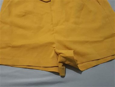 Se venden tenis jeans bermudas pullovers h licras short 52661331 - Img 66818738
