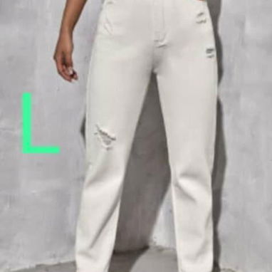 Pantalones de mujer - Img 119365623