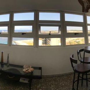Renta con vista al mar donde no se va la corriente. 3 habitaciones y confort. Whatssap 5 2959440 - Img 114585779