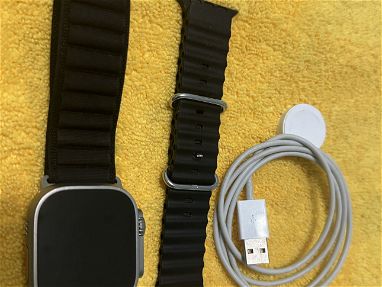 Apple Watch Ultra como nuevo con 2 juegos de manilla y su cargador lo vendo o cambio por movil y vuelto,pero solo iPhone - Img main-image