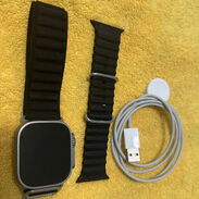 Apple Watch Ultra como nuevo con 2 juegos de manilla y su cargador lo vendo o cambio por movil y vuelto,pero solo iPhone - Img 45595977