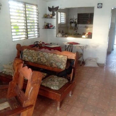 *$8000usd. En venta casa puerta de calle (PLANTA BAJA) de un biplanta en El Roble, Guanabacoa. Placa ocupada. - Img 117790828
