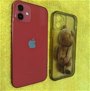 iPhone 12 rojo impecable como nuevo de 128gb internos,se vende o se cambia solo por iPhone menor y vuelto - Img 45957748