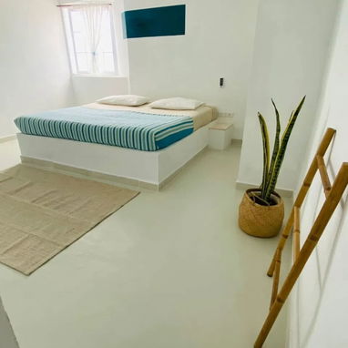 Casa de Lujo con piscina y paneles solares en Santa Fe Playa,La Habana - 2/3