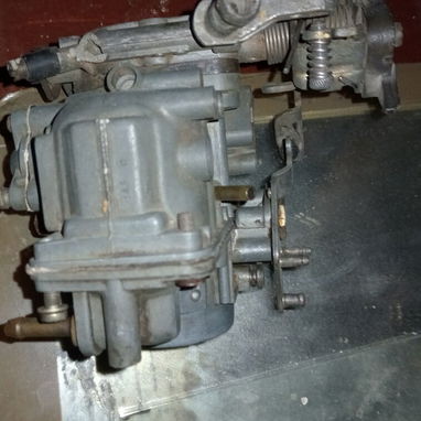 Vendo carburador de peugeot 205 motor tu1, de uso. Una boca - Img 120170179