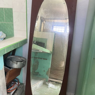 venta de comida y espejo antiguo - 2/2