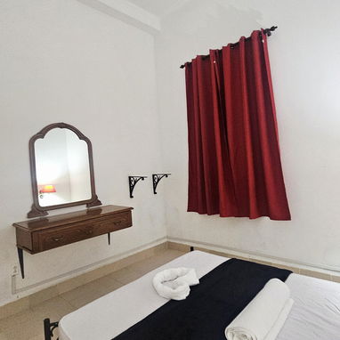 Alquilo para negocio o para renta apartamento en el vedado - Img 118973296