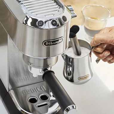 Cafetera Delonghi Mod. DEDICA (EC685M) Máquina de expresso automática 15BAR 110V/60Hz DEPÓSITO DE AGUA Y BRAZO ESPUMANTE - Img 124671125