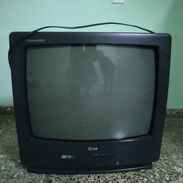 Se vende tv de uso pero en buen estado interesados al 54387113 roxy - Img 45734442
