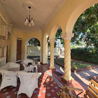 Venta de propiedad en Miramar por 7ma y 30( el pago debe ser 250 mil euros) - Img 116629200