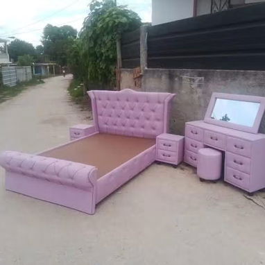 Excelente oferta de camas tapizado capitoneadas con maxima calidad y garantía... - 9/10