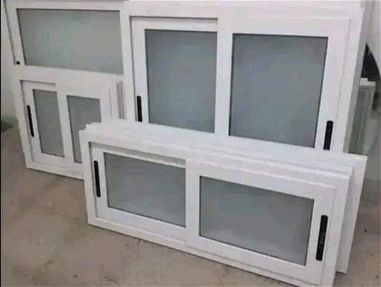 Puertas y ventanas en campinteria en aluminio para su hogar a 250usd el metro - Img main-image