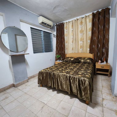 Apartamento de 2 habitaciones con electricidad y siempre en centro habana - Img 114969619