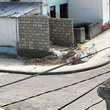Brigada de constructores - Img 123251960