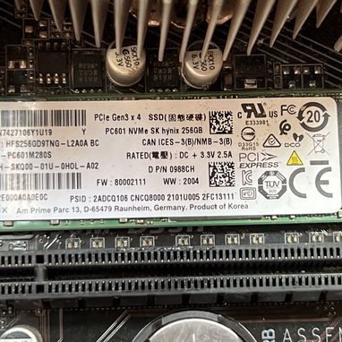 En venta 2 pc con 2 monitor - 3/4