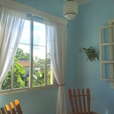 Rento tres habitaciones en el ❤️ del vedado,cada una con su baño, tiene respaldo energético. - 9/10