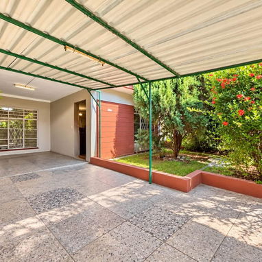 CASA EN VENTA  UBICADA VENTO – ENTORNO CASINO DEPORTIVO | CASA INDEPENDIENTE BIPLANTA CON GARAJE Y 225,7 m² CONSTRUIDOS - 2/10