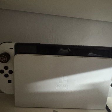 Vendo Nintendo switch oled - 2/2