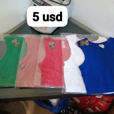 Vestidos y blusas - 2/3