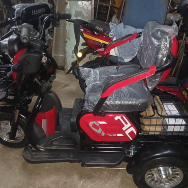 🛺*TICICLO ELECTRICO DCMZL  $ 1650 moto de 3 ruedas  Motor de 500 Watts. ☑️Batería de 48v x 20 ah ☑️Batería de gel - Img 123028261