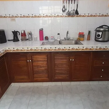 Vendo 2 casas en 1 sola propiedad ,más fotos por WhatsApp por el problema de la conexión - Img 125188196