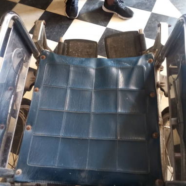 Silla de Ruedas (De Uso, en Buen estado) - 3/6