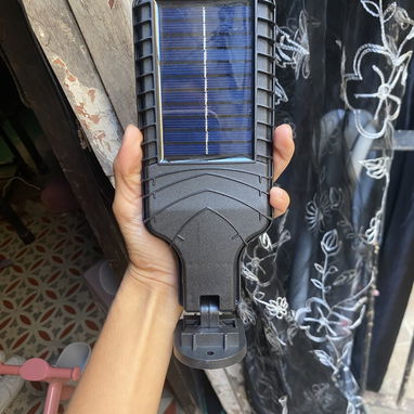 Reflectores LED para exterior, con sensor de movimiento y panel solar - Img 119855999