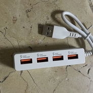 Extensor de carga, 4 puertos carga rápida , conector Usb . Regleta , cargador . - Img 55537062