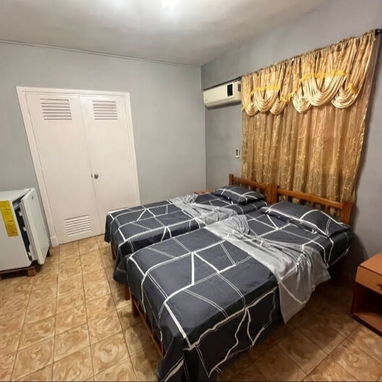 Renta en el vedado - 9/10