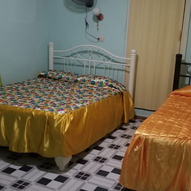 📱 Villa de Gran Capacidad: 4 Habitaciones para 14 Personas 🏠👨‍👩‍👧‍👦 - Img 115522795