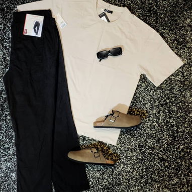 Zuecos para hombre, prácticas y sandalias - Img 122980055