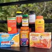 Refuerza tus defensas con Vitamina C! ✨ *El suplemento esencial para mantener tu sistema inmune fuerte* - Img 56081928