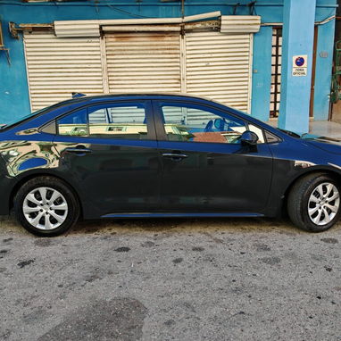📛📛📛RENTA SIN PAGO POR ADELANTADO Toyota Corolla 2025 Nuevo solo 8mil Km Trato directo con el dueño - Img 108122828