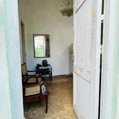 ！！Se Vende  ! ! 7500 USD ! ! Apartamento ubicado en Centro Habana, calle Neptuno a tres cuadras del Hospital Ameijeiras. - 2/10