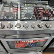 Cocina con horno de 6 hornillas - 2/3