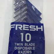 PKTE DE 10 MAQUINITAS DE AFEITAR DE DOS HOJAS MARCA DORCO TRAIDAS DE USA - Img 51643685
