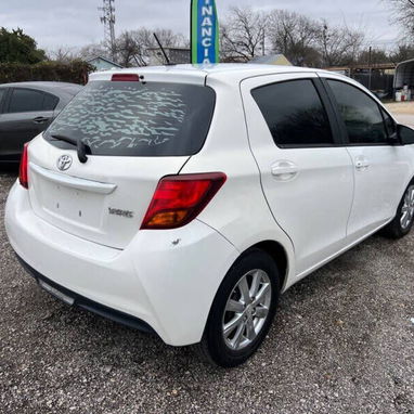 Venta de Toyota Yaris 2015 en Estados Unidos y envío a Cuba - Img 100118633