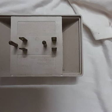 Adaptador de pared de corriente de 6 tomas - Img 123709848