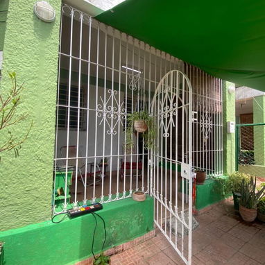 馃崁 Se vende apartamento en un primer nivel ubicado en el Reparto La Sierra perteneciente al Municipio Playa 馃崁 - Img 123993507