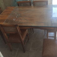 Vendo juego de comedor antiguo de 6 sillas - Img 57072821