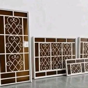 Puertas y ventanas de cristal, personalizadas, con angular original y transporte incluído - Img 125796828
