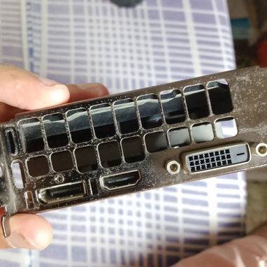 GTX 1050 - 2/2