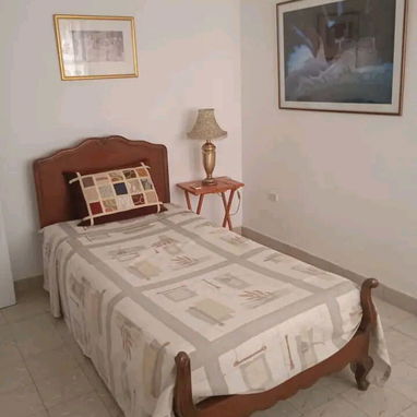 🏠 Apartamento De Renta Lineal En El Vedado. 💡 Respaldo energético con Ecoflow. 📱 Reserva: +5355149761 - 7/10