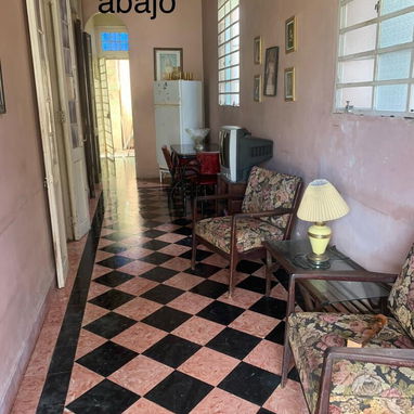 Casa Totalmente independiente Santo Suárez Grande 65mil 53582376 - 7/10
