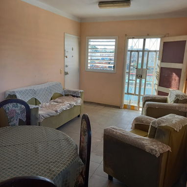 Vendo apartamento de 2 cuartos en Luyanó - 2/10