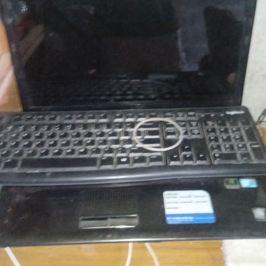 Laptop marca Asus de Uso - Img 125312094