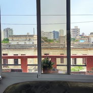 Se renta apartamento de 3 cuartos en Vedado, calle Linea - Img 56906474