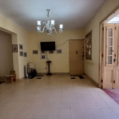 Vedado 70 mil apt 4 ctos garaje  1er piso linea y 10 - 2/9